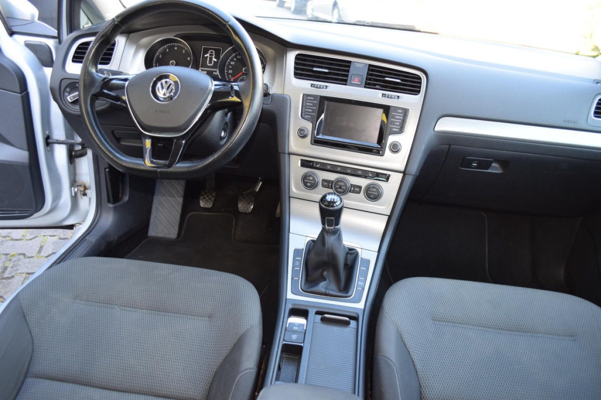 Volkswagen Golf Variant 1.2 TSI Comfortline - foto 13
