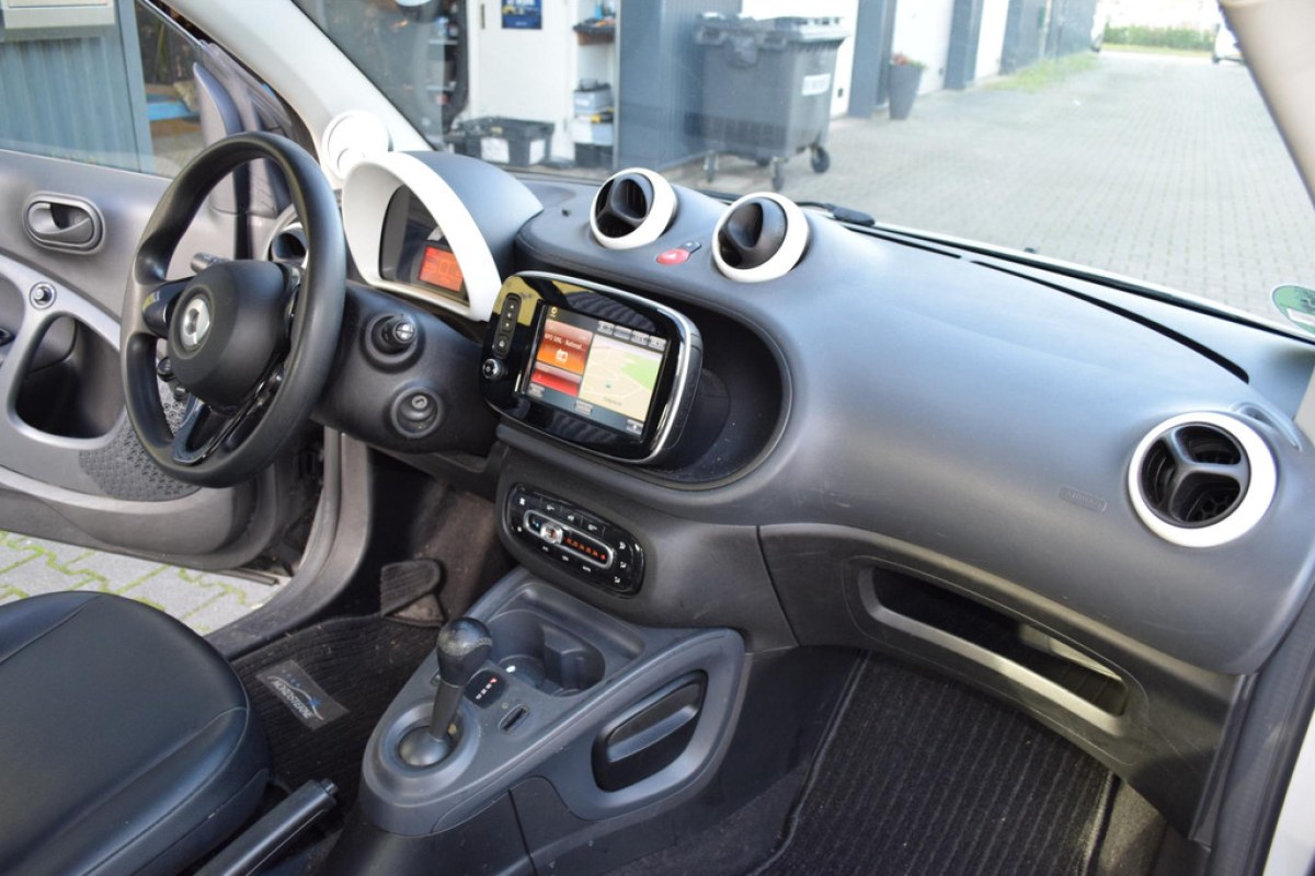 smart fortwo EQ perfect 18 kWh - foto 13