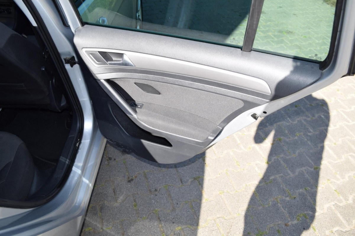 Volkswagen Golf Variant 1.2 TSI Comfortline - foto 11