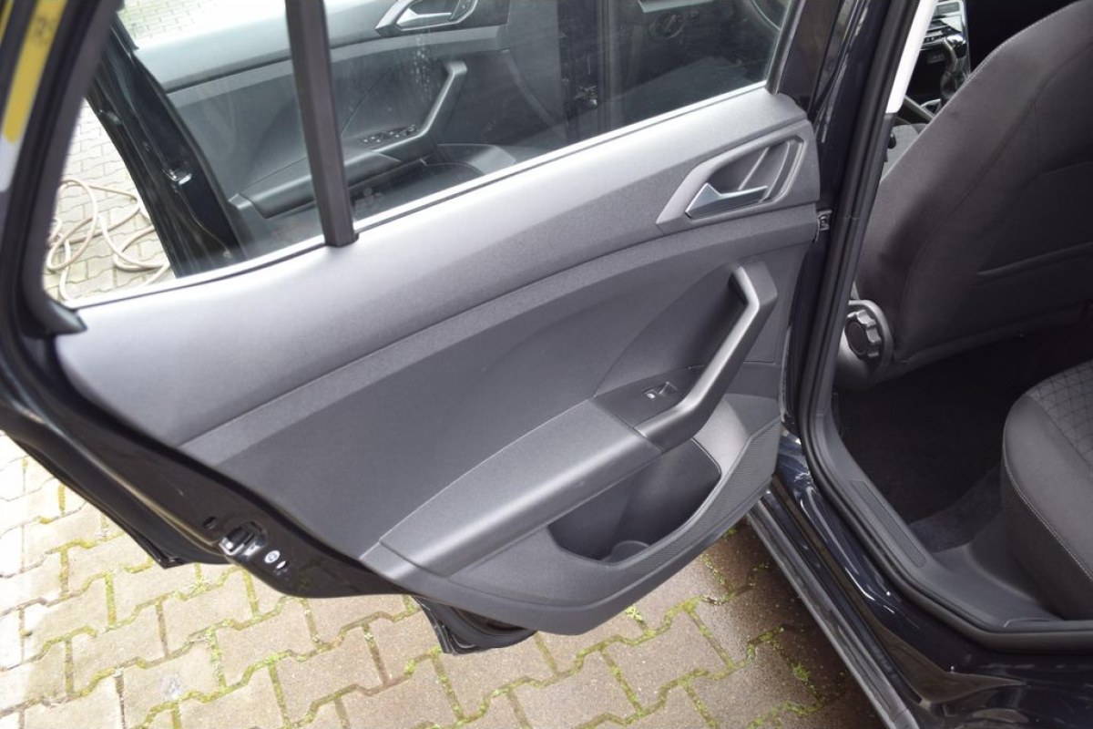Volkswagen T-Cross 1.0 TSI Go - foto 16