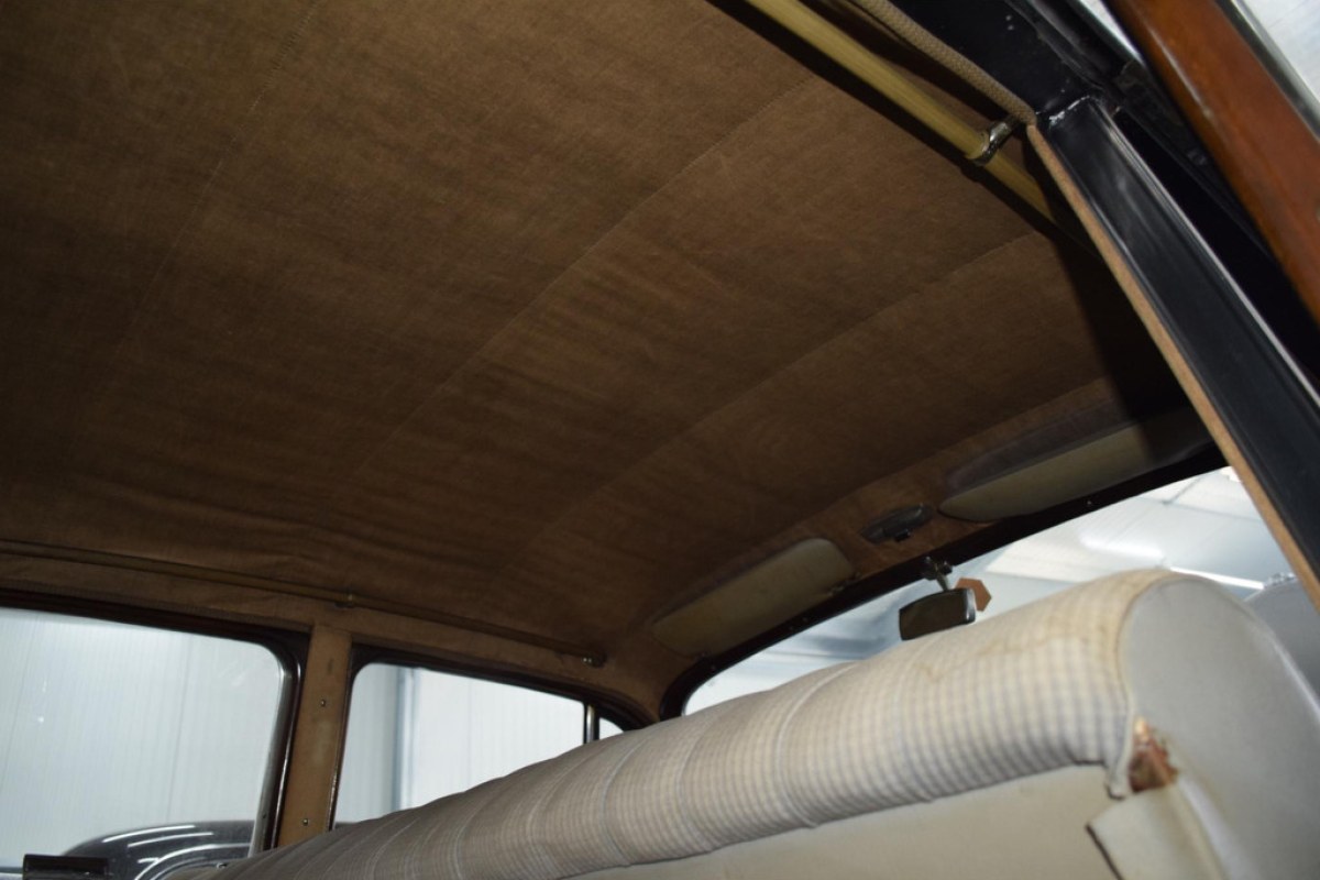mercedes 220 S - foto 14