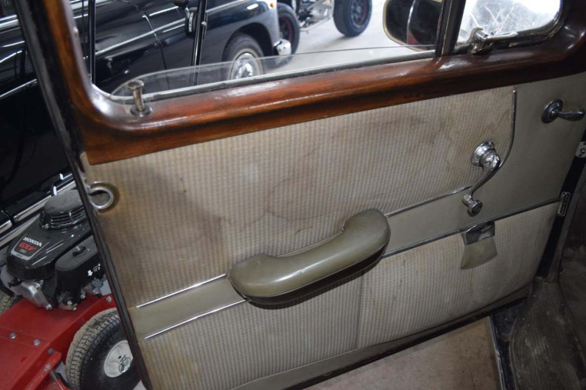 mercedes 220 S - foto 36