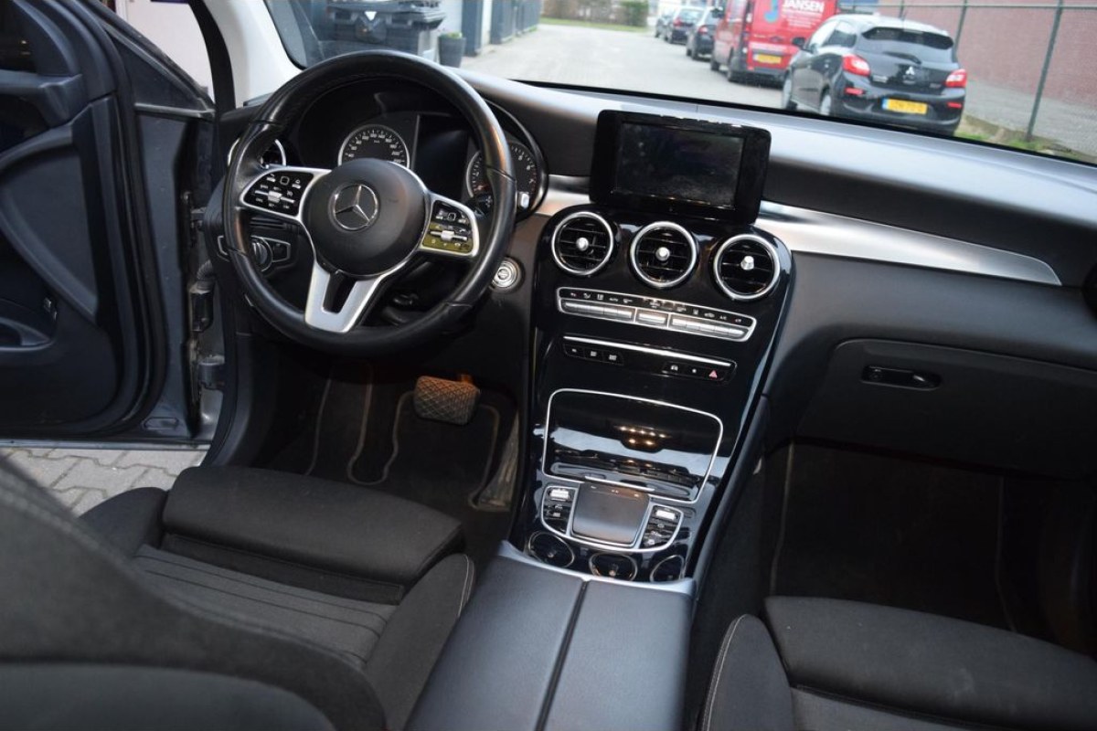 Mercedes-Benz GLC-klasse 300e 4MATIC Business Solution - foto 18