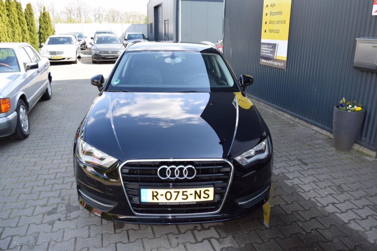 Audi A3 Sportback 1.4 TFSI Ambition Pro Line - foto 3