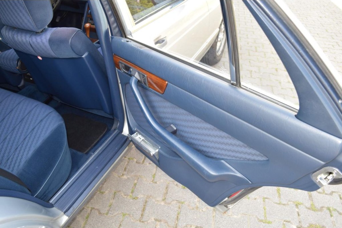 Mercedes-Benz S-klasse 280 SE - foto 19