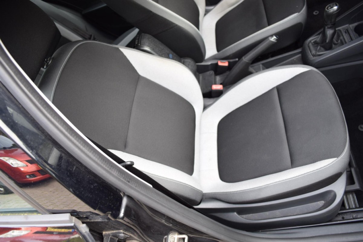 Skoda Fabia 1.0 Active Apple carplay - foto 16