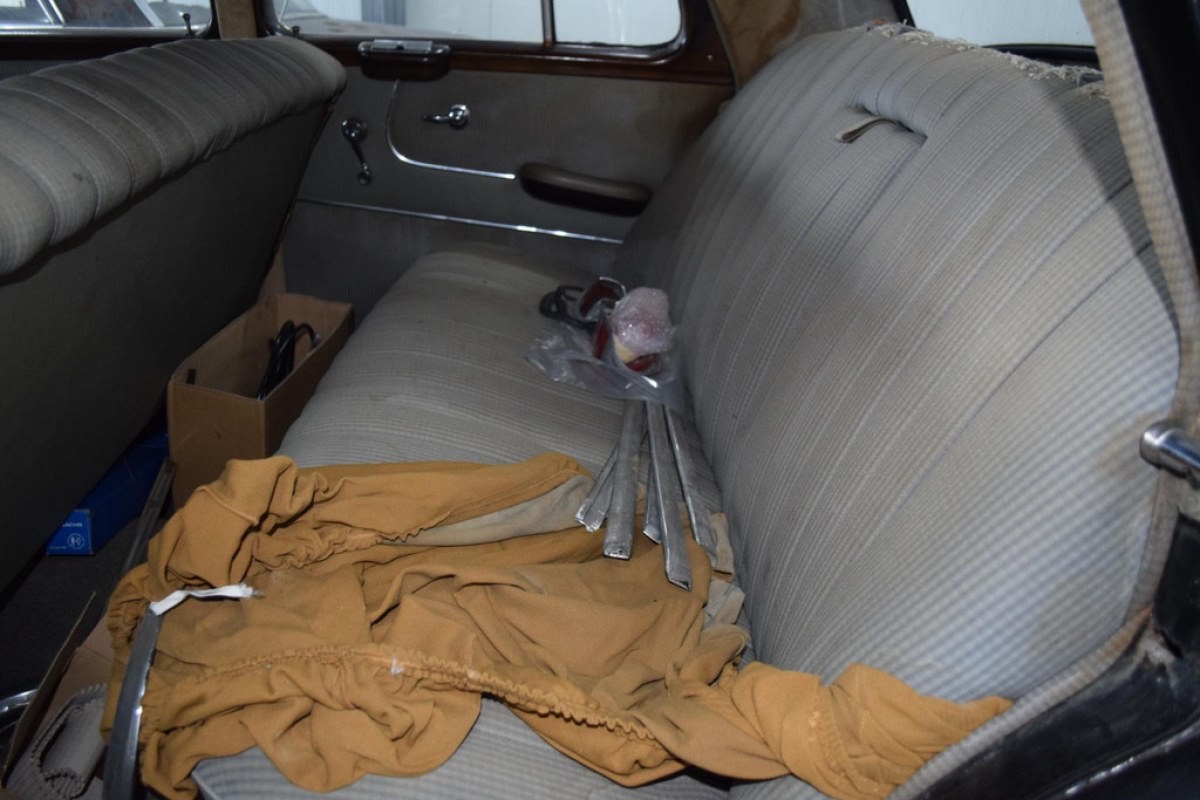 mercedes 220 S - foto 33
