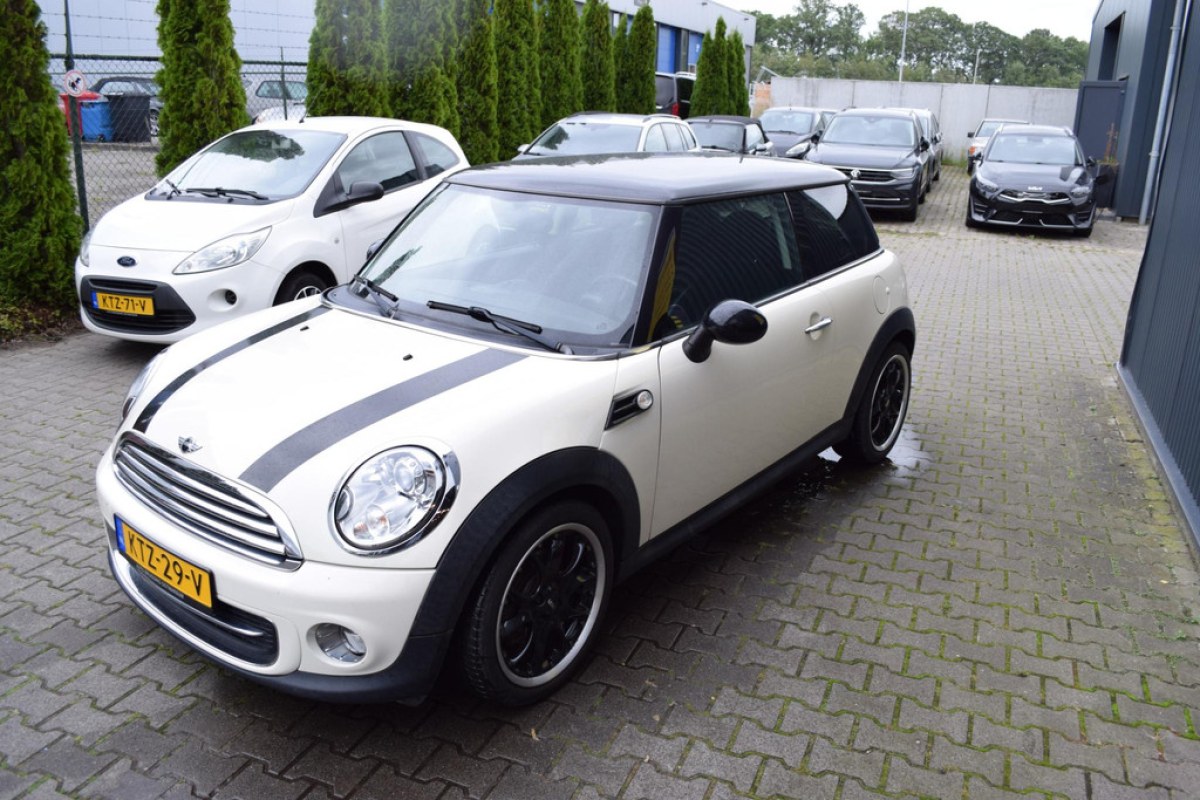 MINI 3-Deurs 1.6 Cooper Business Line - foto 2
