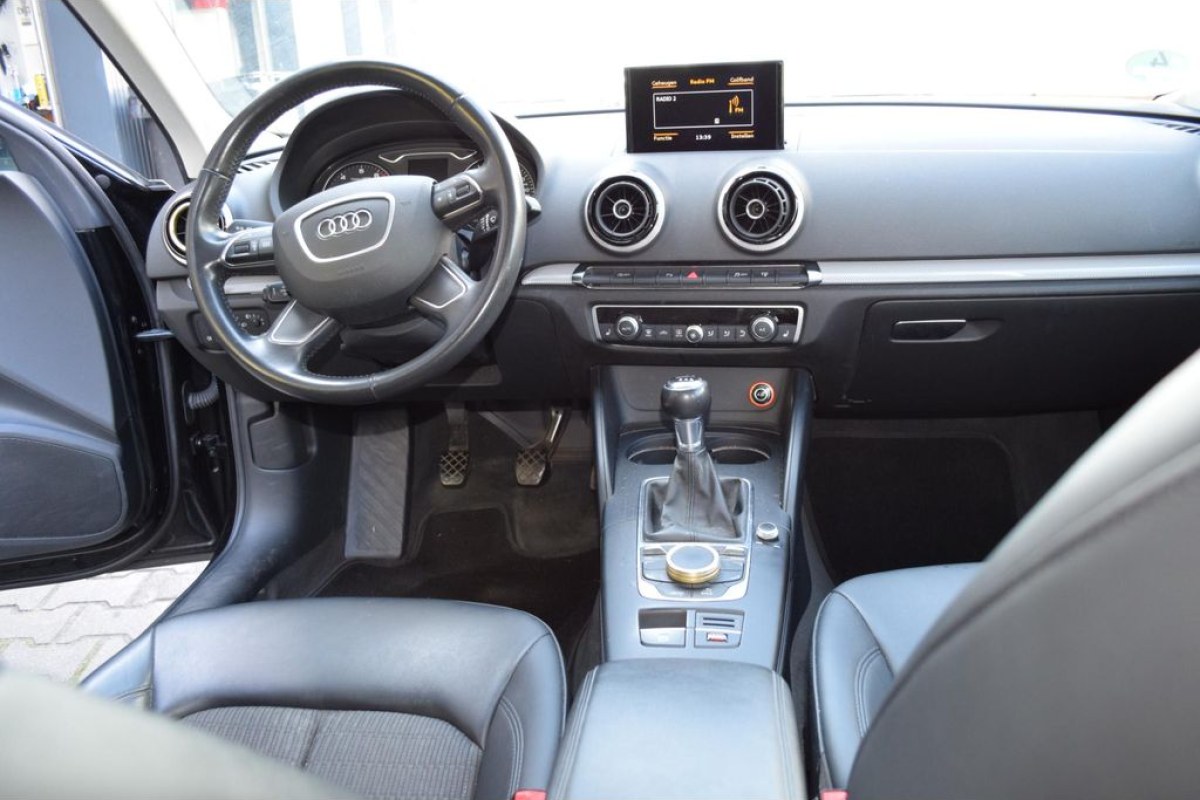 Audi A3 Sportback 1.4 TFSI Ambition Pro Line - foto 19