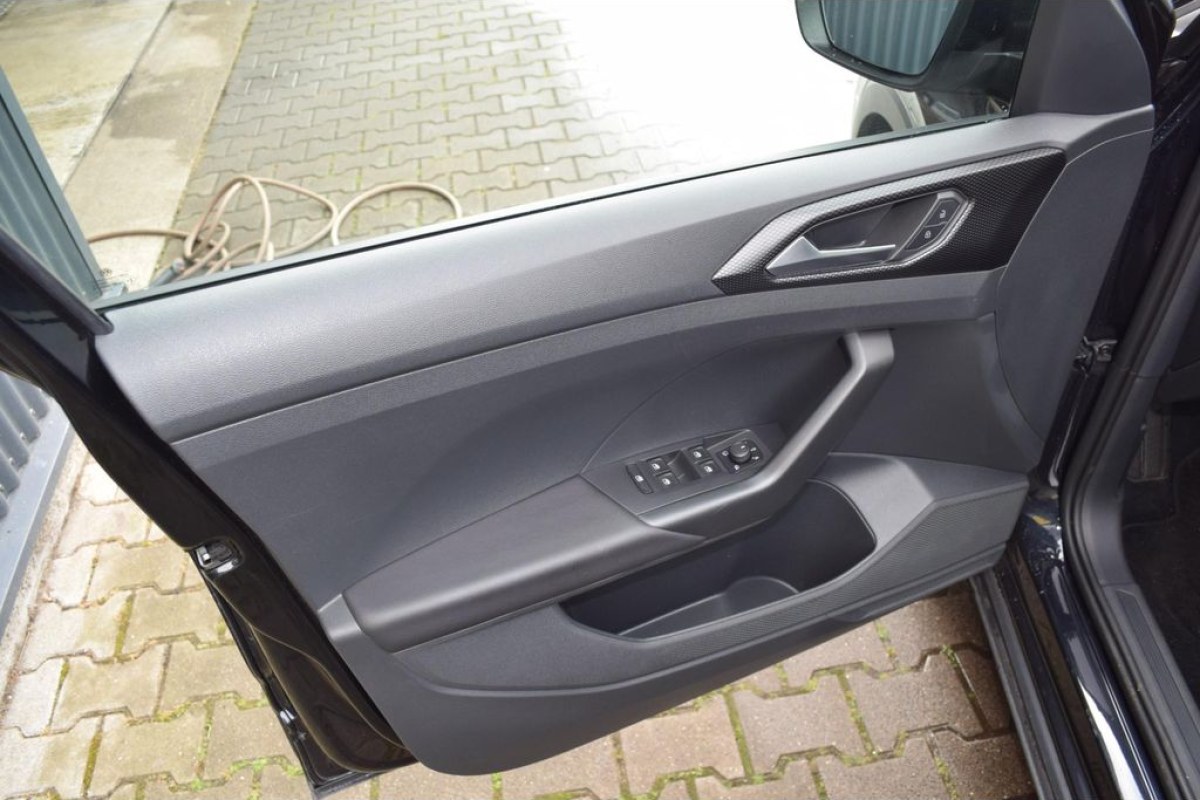 Volkswagen T-Cross 1.0 TSI Go - foto 19