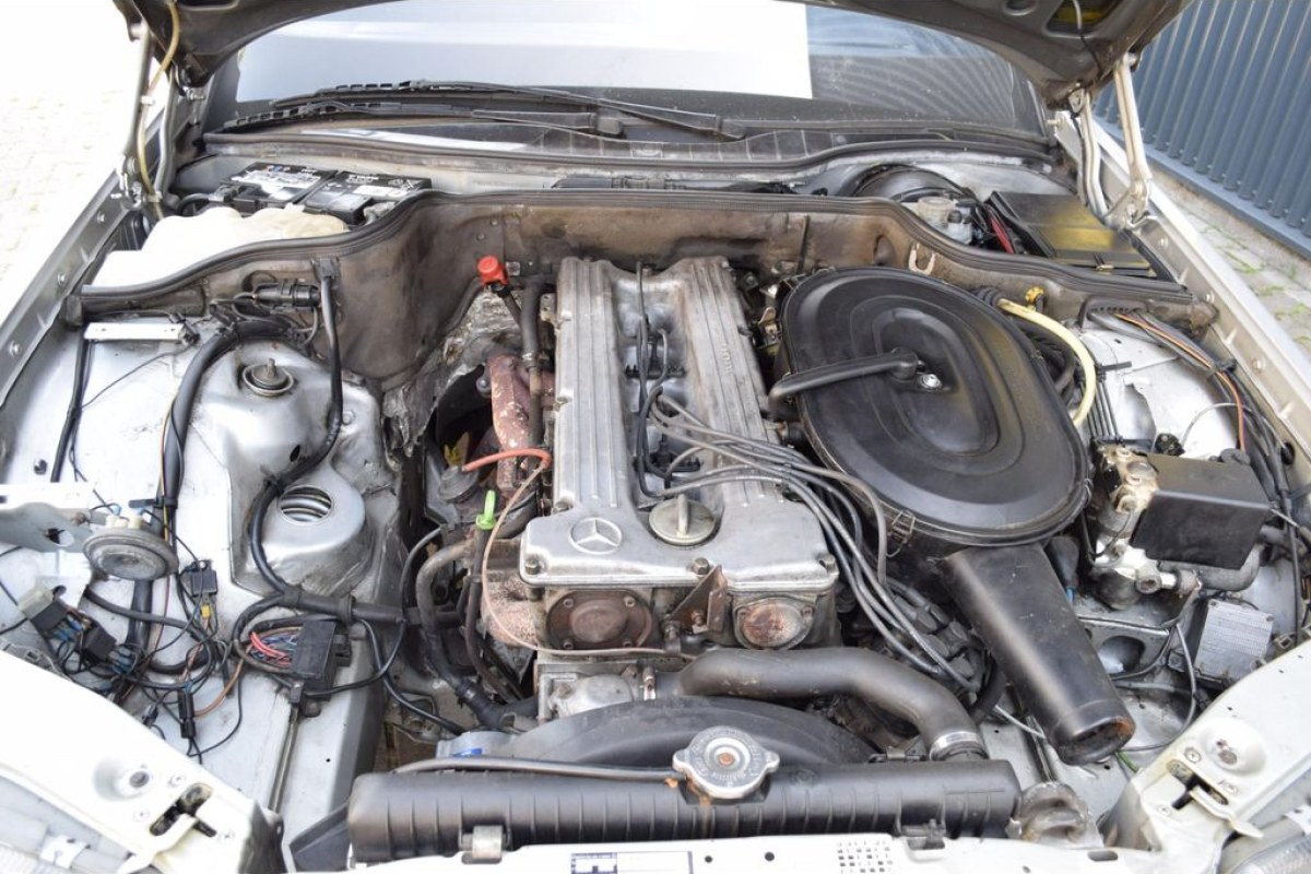 Mercedes-Benz S-klasse 280 SE - foto 12