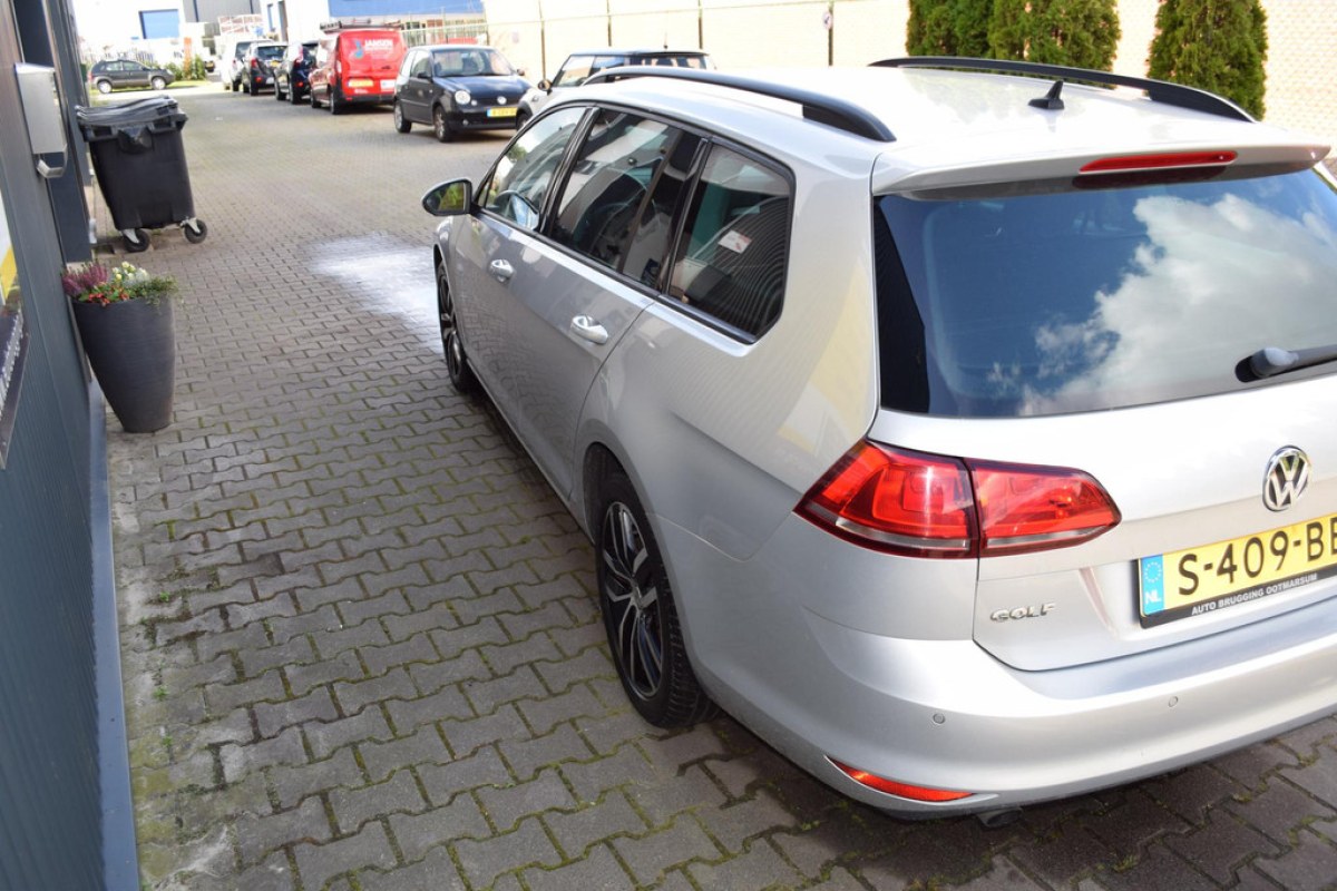 Volkswagen Golf Variant 1.2 TSI Comfortline - foto 19