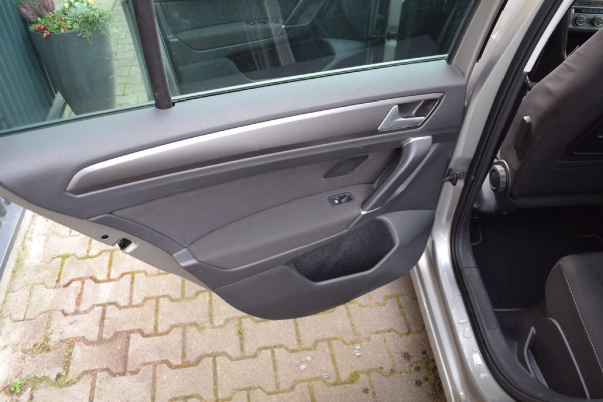 Volkswagen Golf Sportsvan 1.2 TSI Business Edition Connected - foto 11