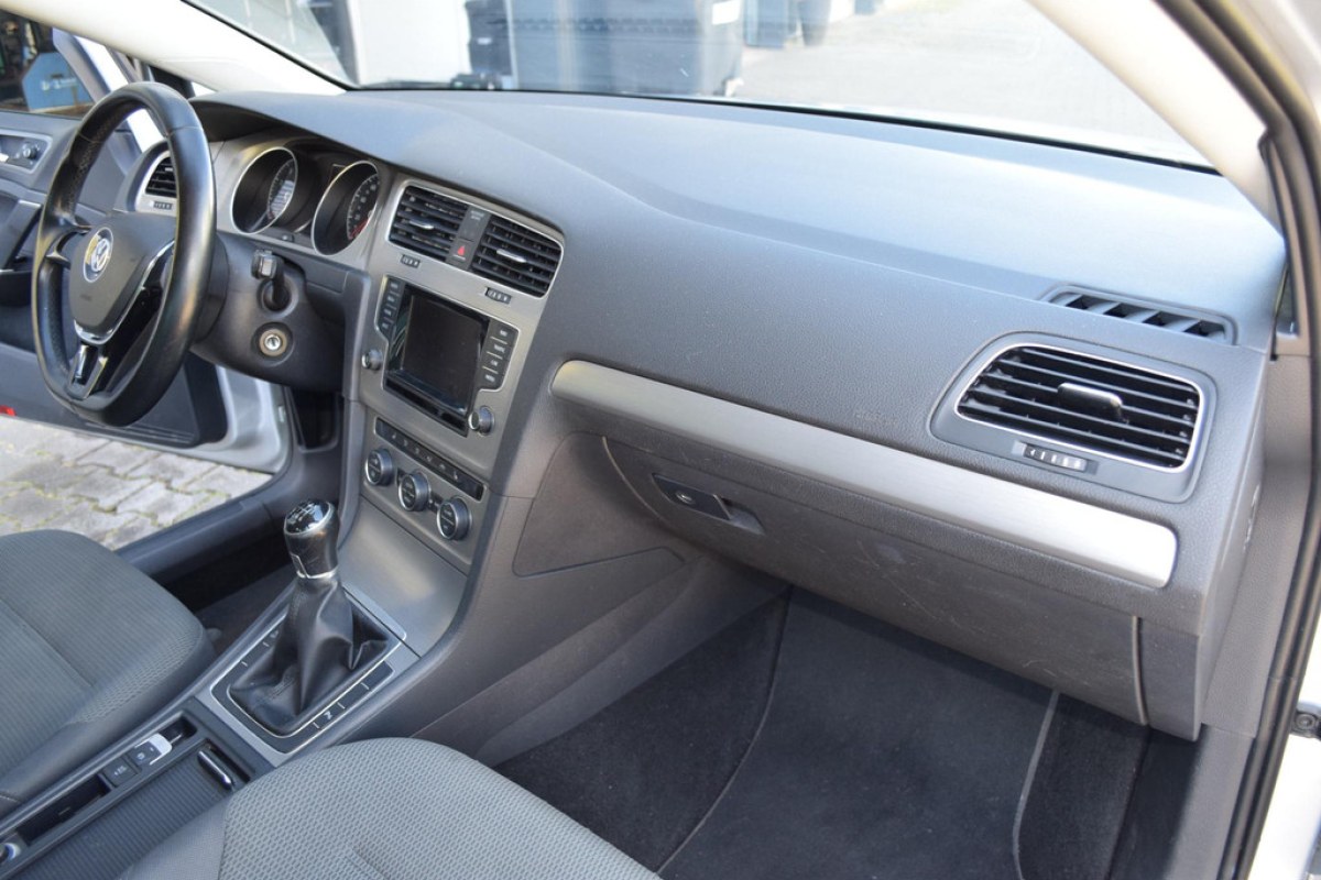 Volkswagen Golf Variant 1.2 TSI Comfortline - foto 17