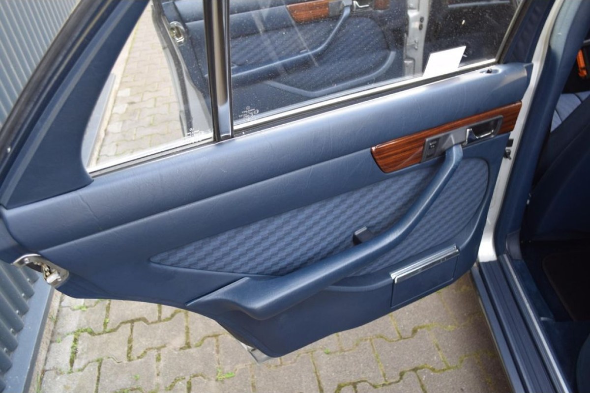 Mercedes-Benz S-klasse 280 SE - foto 23