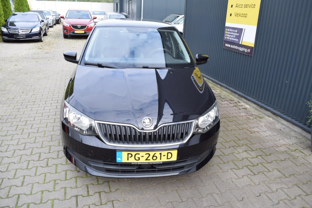 Skoda Fabia 1.0 Active Apple carplay - foto 2